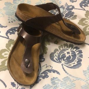 The Gizeh thong sandal from BIRKENSTOCK